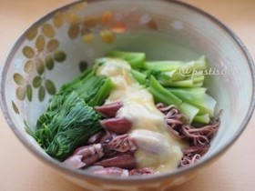 春です♪ほたるいかとうるいの酢味噌がけ